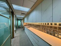 Oue Downtown (D1), Office #470080121